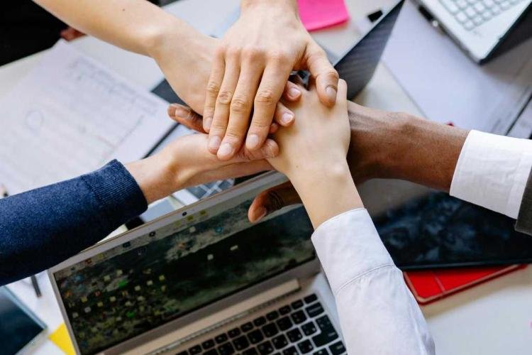 Empresa y responsabilidad histórica